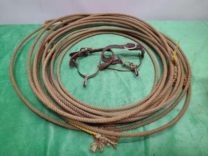 vintage-spurs-and-green-wolf-running-p-rope