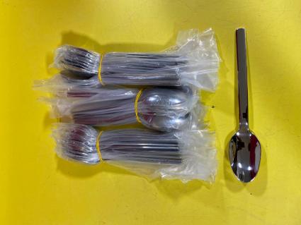 new-oneida-noval-18-0-stainless-steel-heavy-weight-commercial-silverware-36-spoons