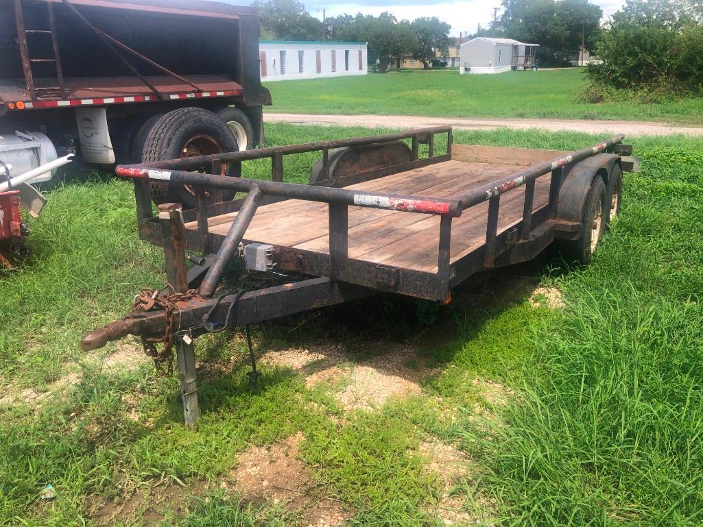 16FT. UTILITY TRAILER VN:N/A Equipped With 16ft. Deck