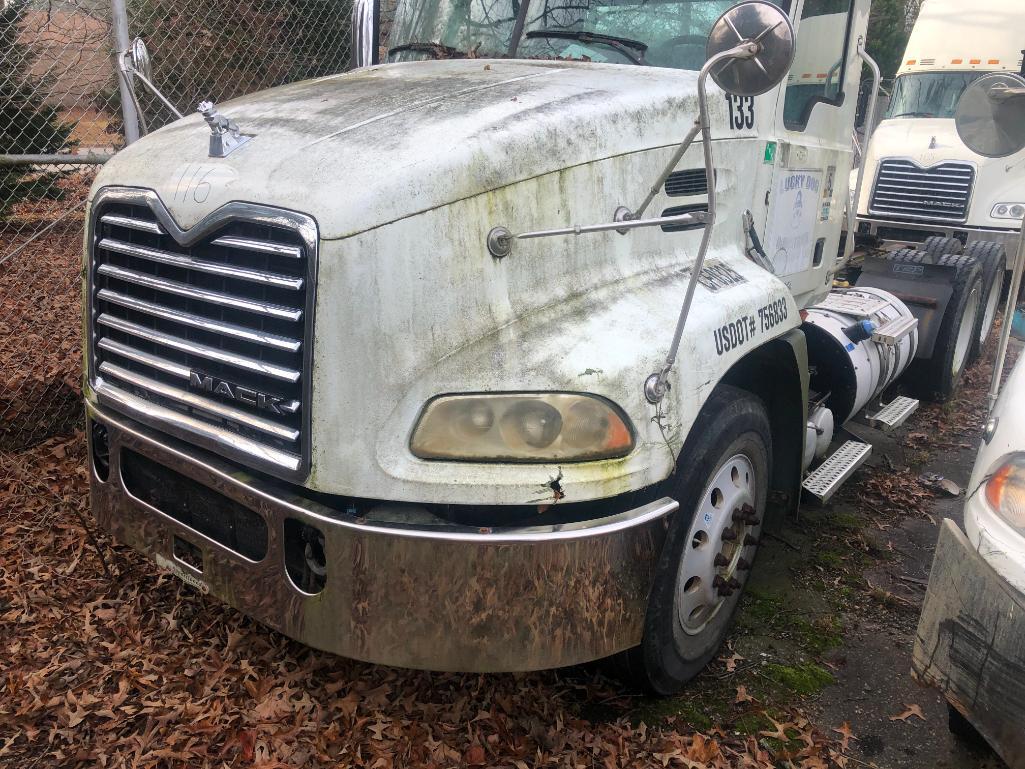 2015 MACK CXU613 TRUCK TRACTOR VN:44429 Powered By