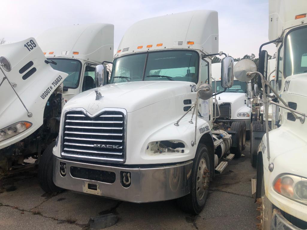 2015 MACK CXU613 TRUCK TRACTOR VN:53686 Powered By