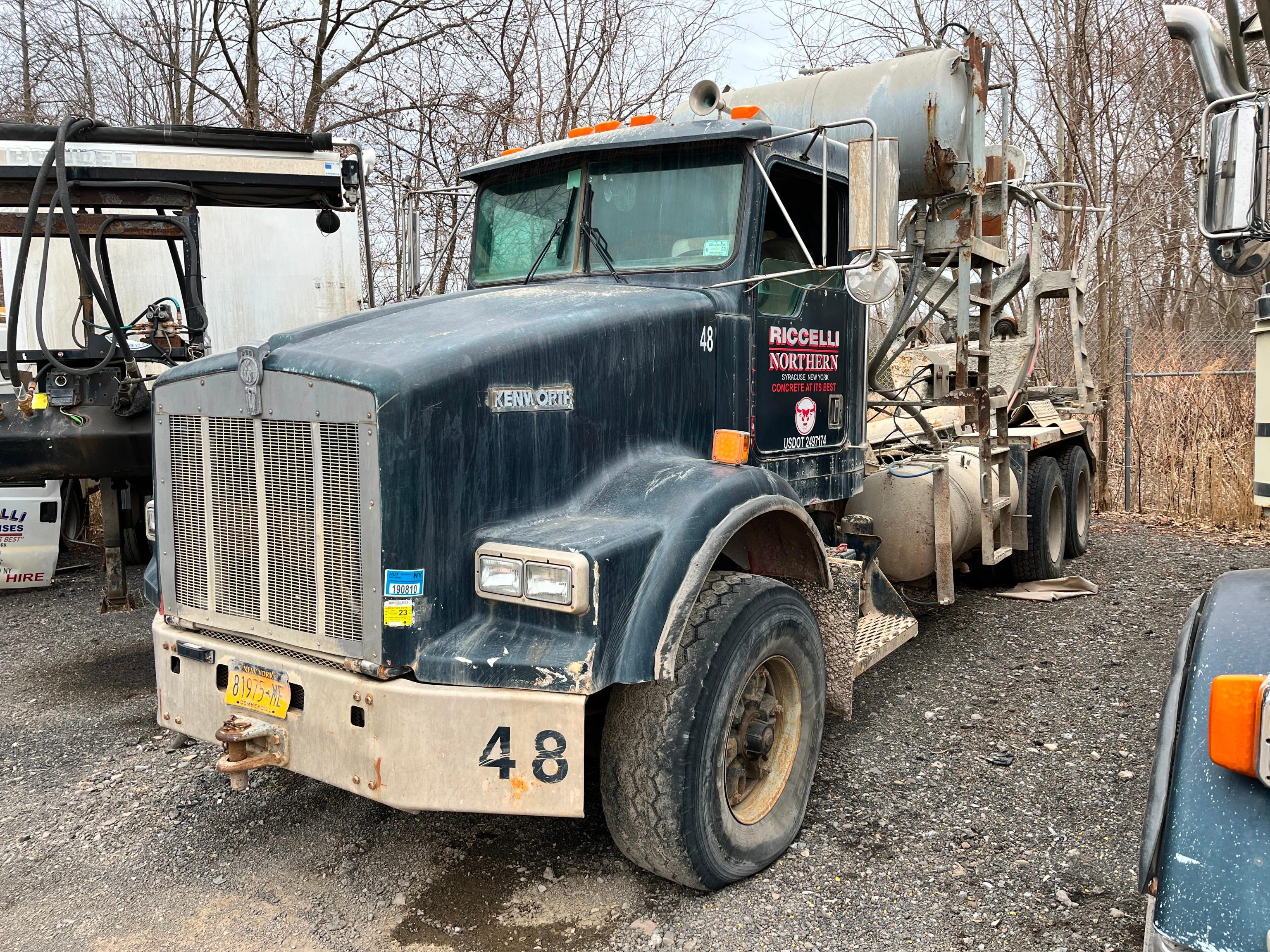 2000 KENWORTH CONCRETE MIXER TRUCK VN:N/A Powered By