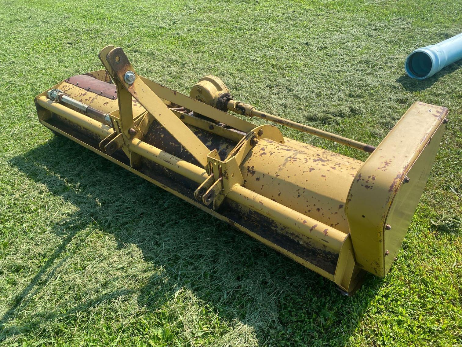 Image for Ford 917 8' Flail Mower, 3Pt Hitch