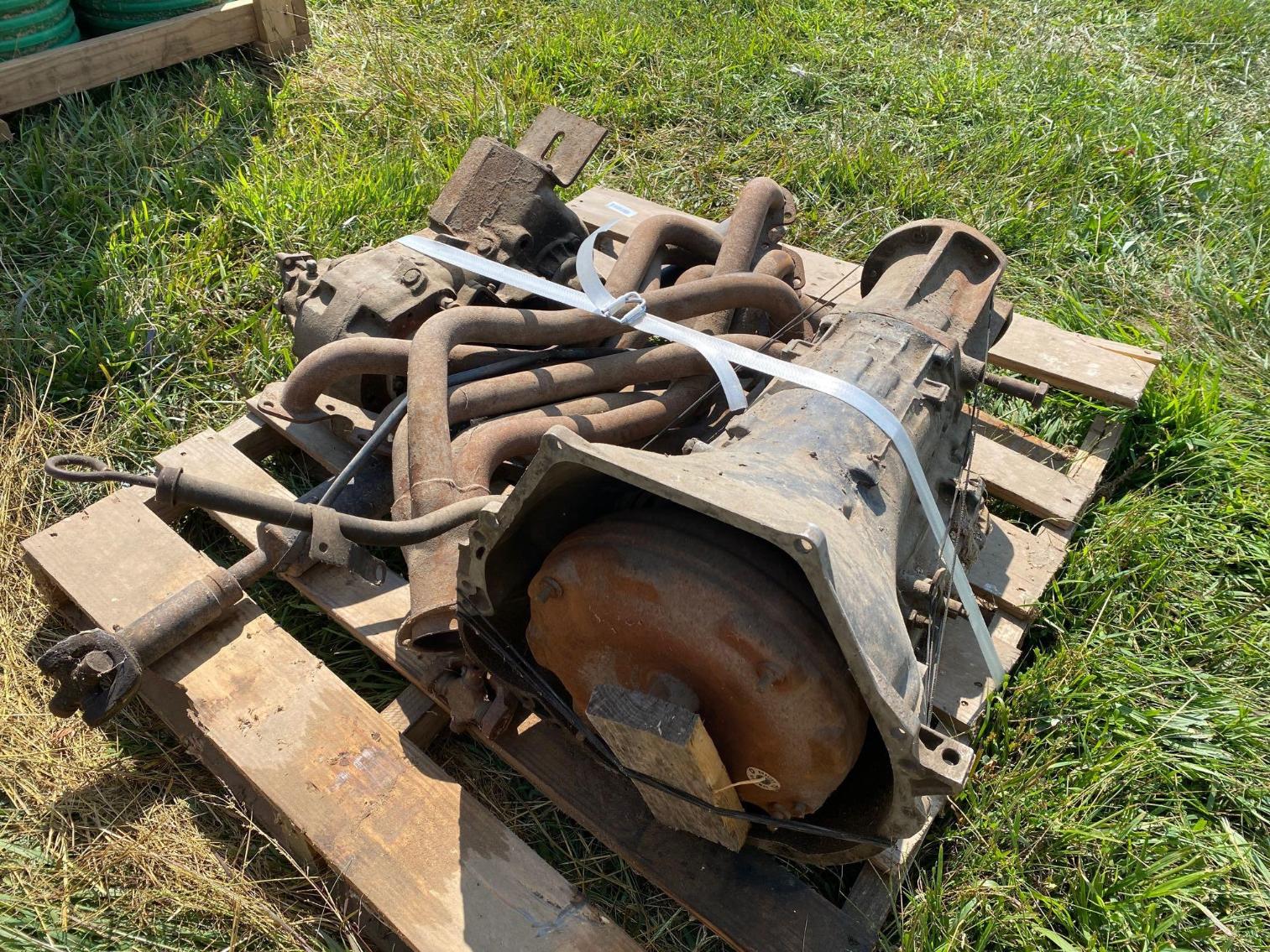 Image for C6 Transmission and Transfer Case with Drive Shafts out of 1979 F250 w/ Headers