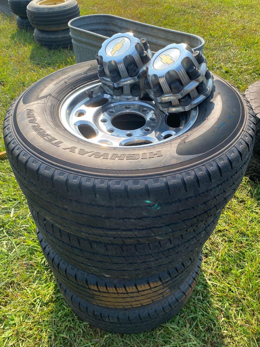 Image for Set of Chevrolet 8x6.5 Wheels and Tires