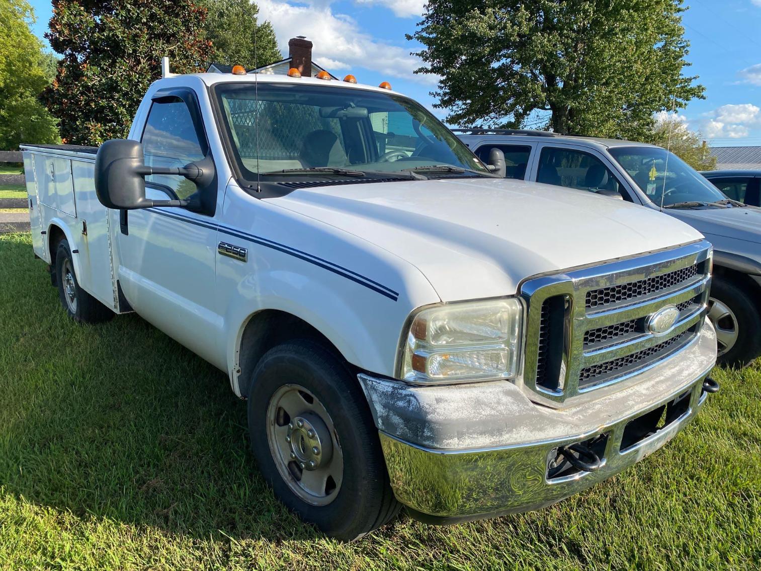 Image for 2006 Ford F-250 Pickup Truck w/ Work Body, VIN # 1FDNF20536EB14500 Mileage:  180,962