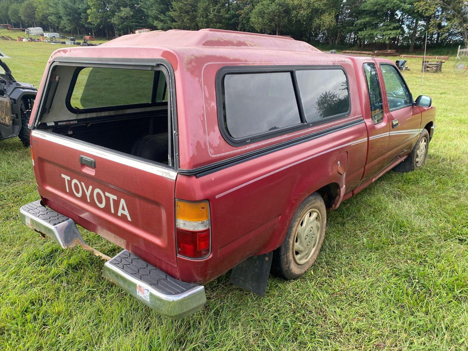 Image for 1992 Toyota Pickup Pickup Truck, VIN # JT4RN93P4N5053039 Mileage:  159,701