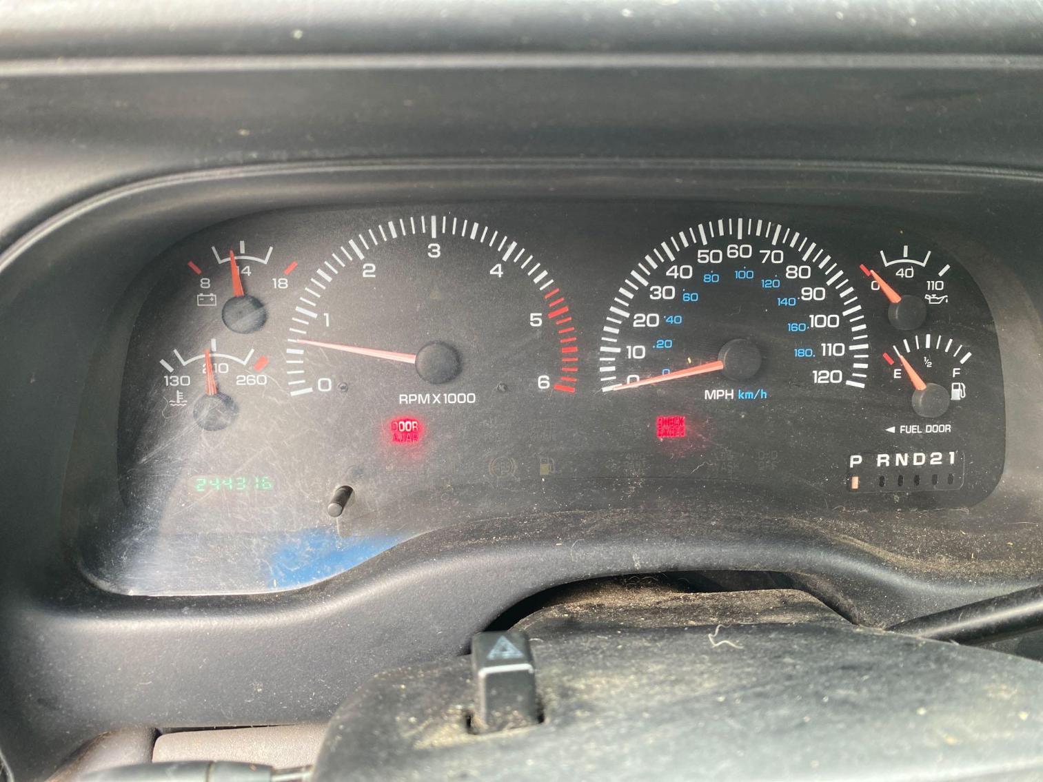 Image for 1999 Dodge Durango SLT,  4WD VIN: 1B4HS28Y1XF582309 Mileage:  244,316