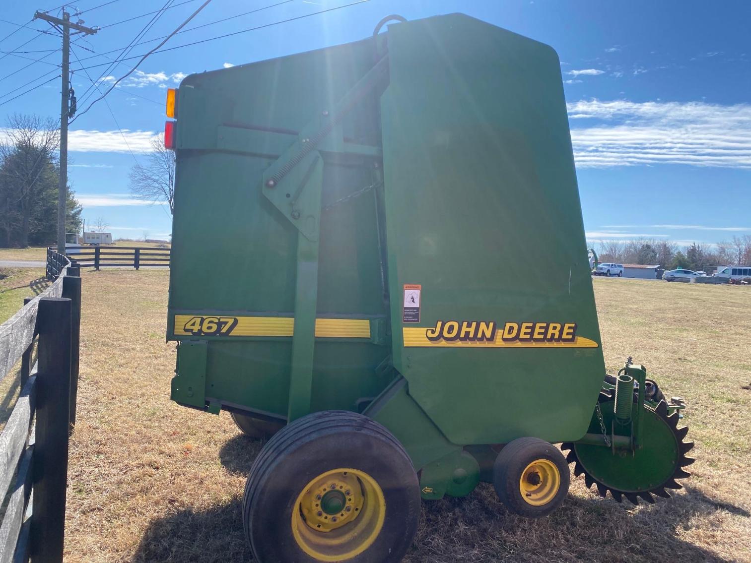 Image for John Deere Model 467 4x6 Round Baler  w/Monitor and Spare Parts Serial #E00467X154184