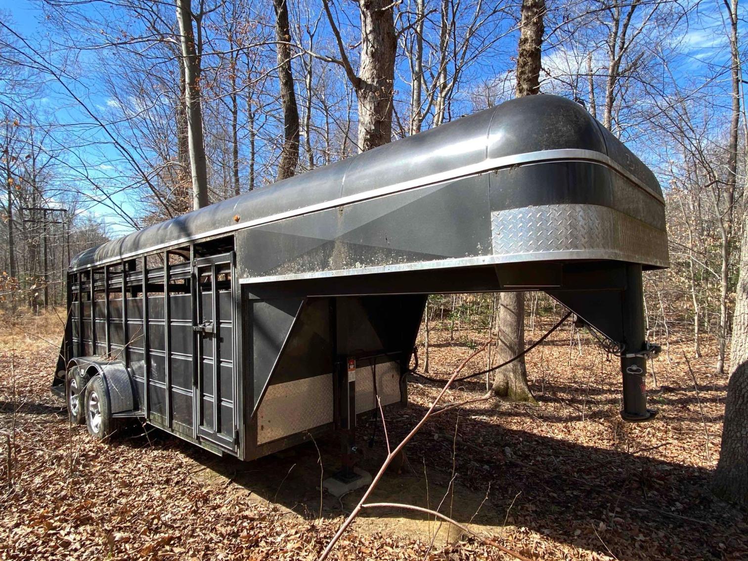 Image for 2006 Carry On Gooseneck Deck Over Style Cattle Trailer VIN#4MWGS1620AN025758
