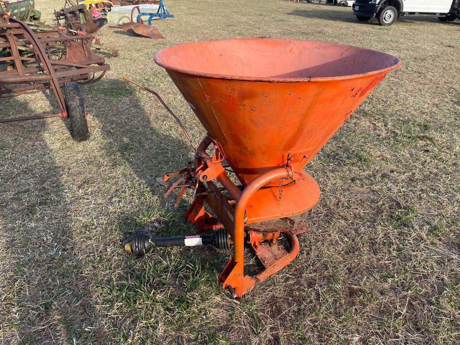 Image for 3pt Hitch Baltic Brand Spreader