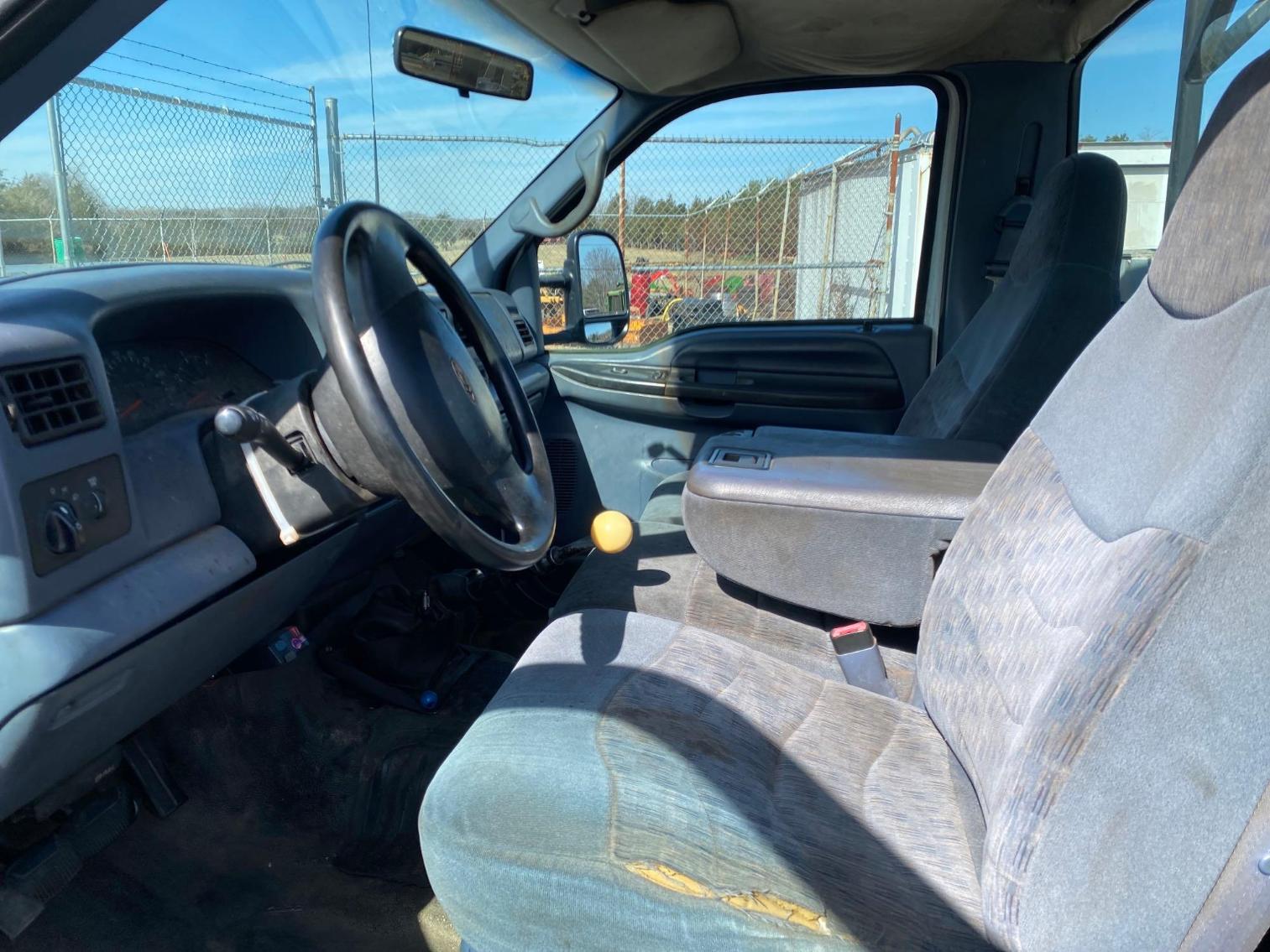 Image for 1999 Ford F-550 Work Truck With Work Bed