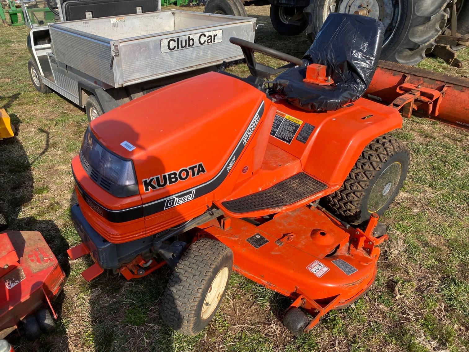 Image for Kubota G1900 Lawn Tractor w/Plow, Diesel & Hydrostatic w/Mower Deck Hours: 425