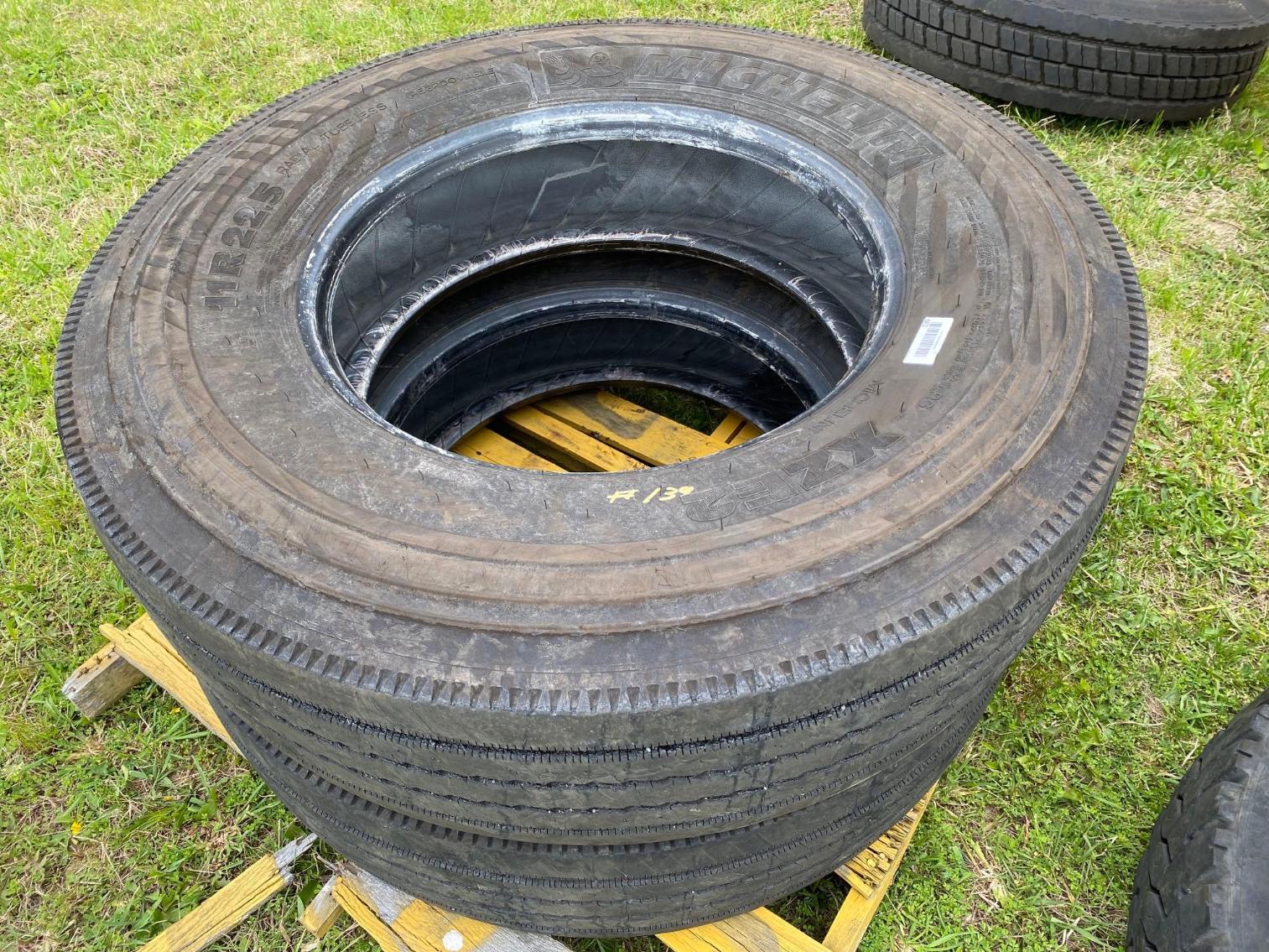 Image for 2 Michelin XZE2 Tires, size 11R22.5