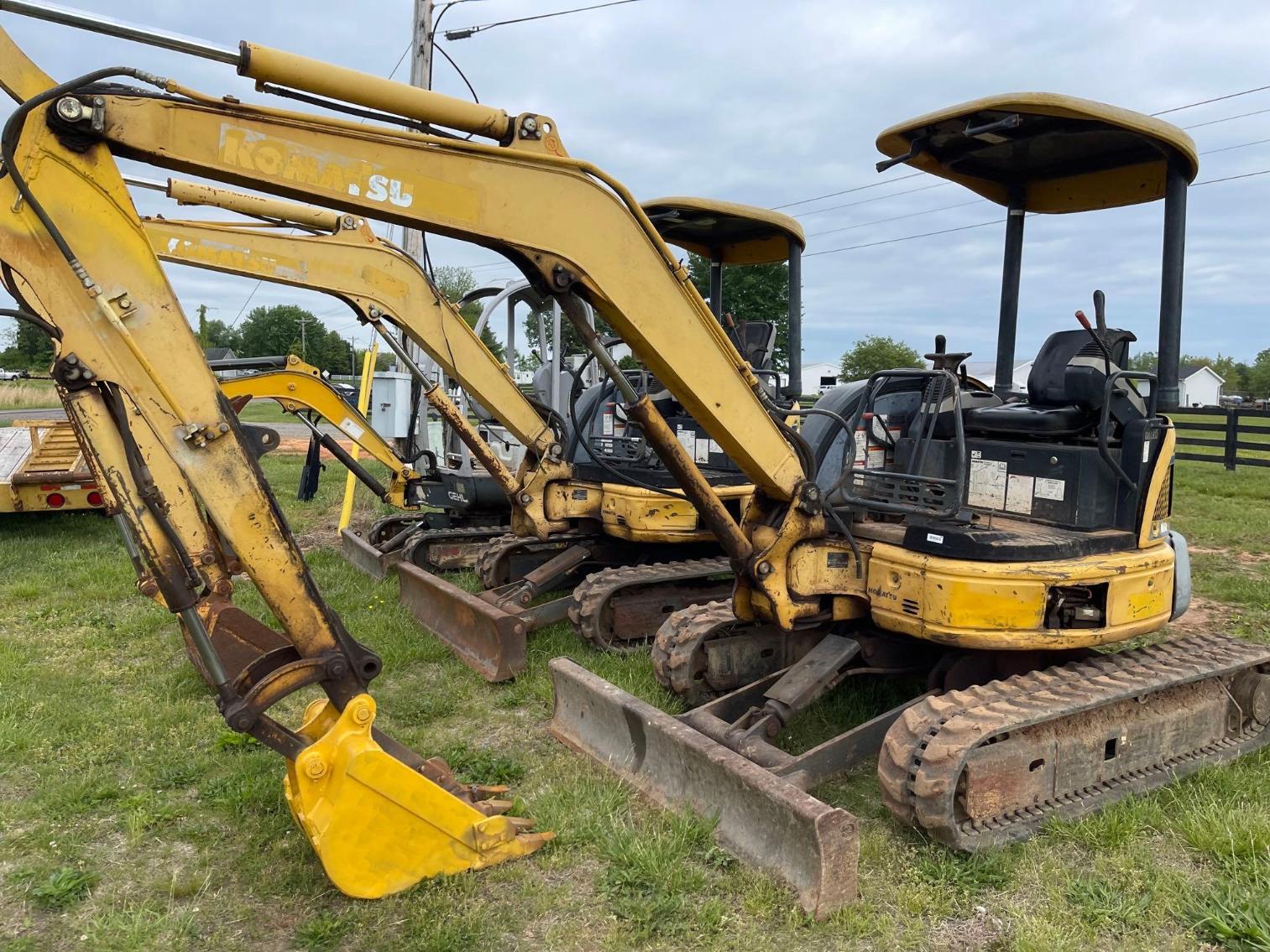Image for Komatsu PCMR Mini Excavator with 24” bucket, 1532 hours showing, tracks less than 50%, per seller- serviced every 200 hours