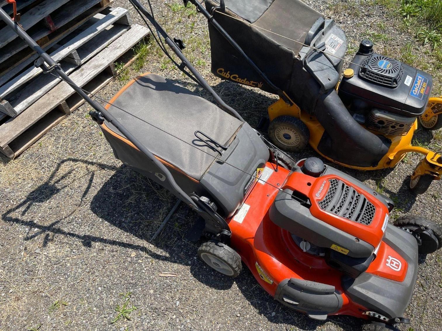 Image for Husqvarna Self Propelled Push Mower AWD with Bagger