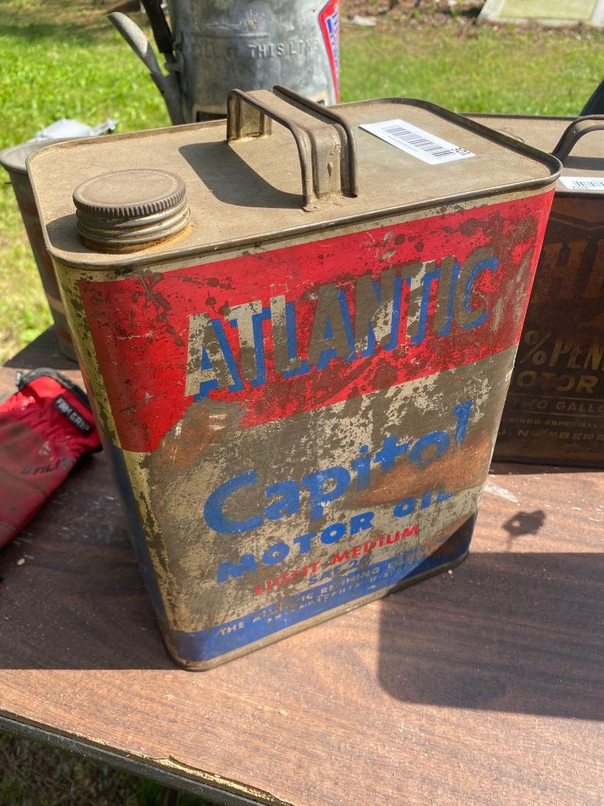 Image for Vintage 2 Gallon Atlantic Capital Motor Oil Container 