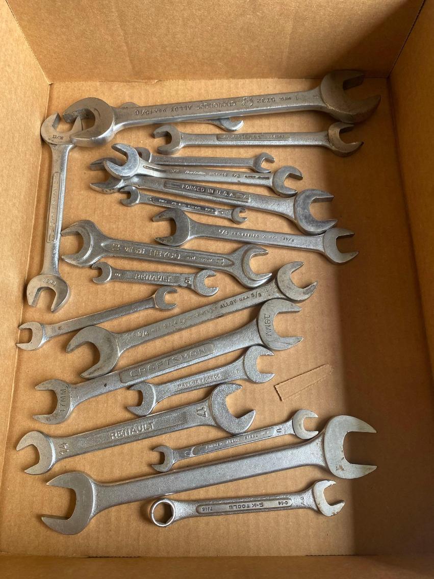 Image for 1 Box Misc. Wrenches (Open End and Others)
