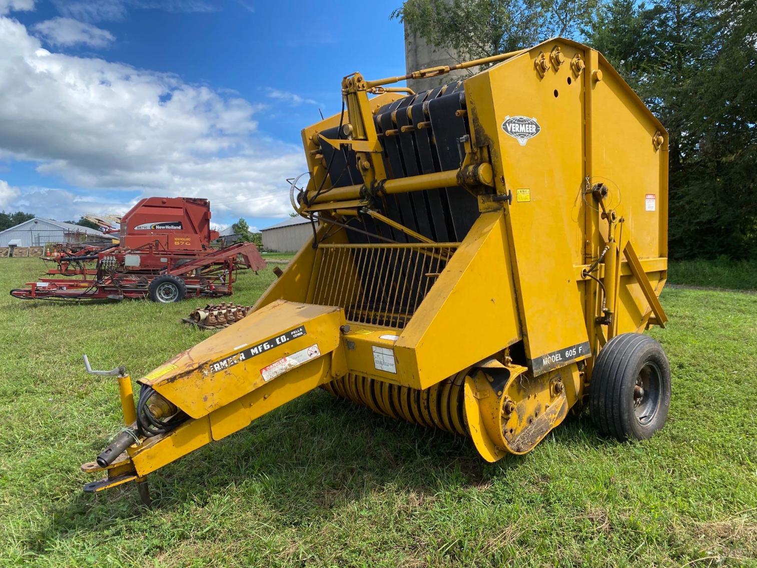 Image for Vermeer Model 605 F Round Baler, 5'x6' Bales, Per seller- field ready w/ parts/PTO