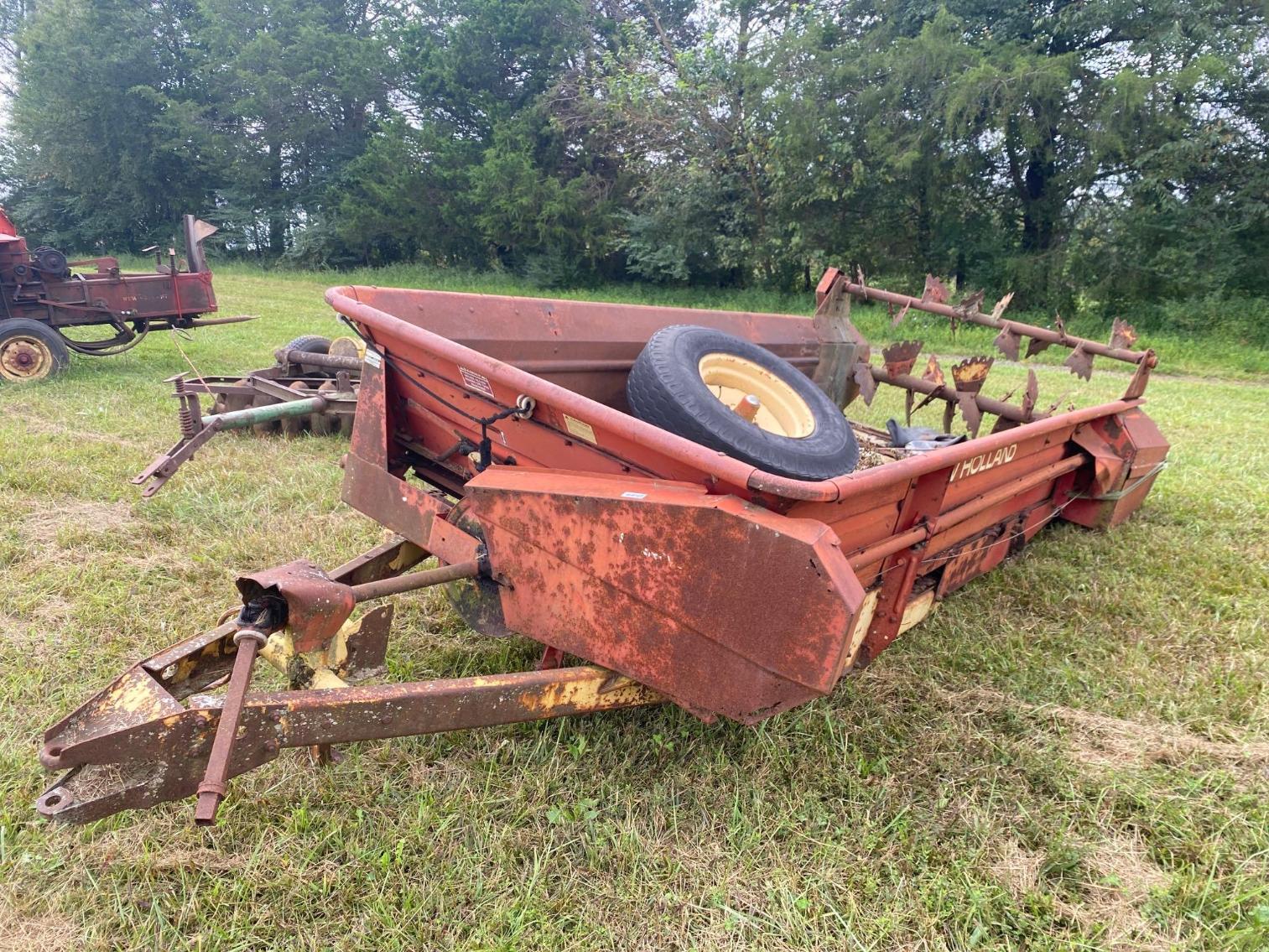 Image for New Holland 519 Manure Spreader, Possible Broken Hub or Axel
