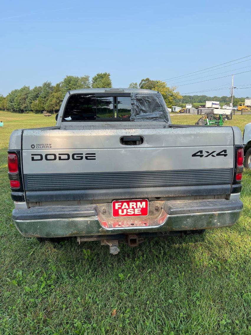 Image for 1998 Dodge Ram Pickup Pickup Truck, VIN # 3B7HF12Y3WM294932 Mileage: 202,200
