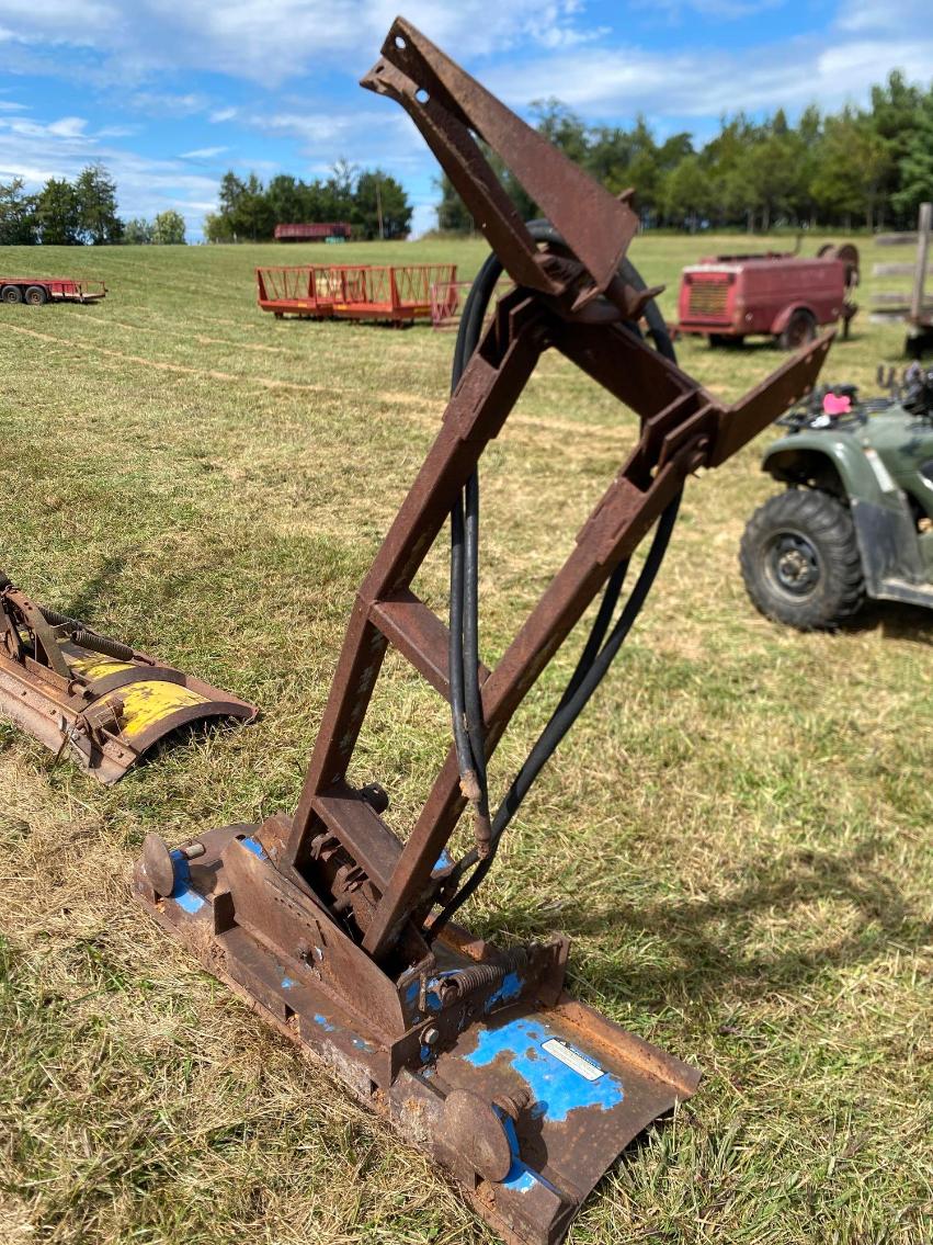 Image for 6' Tractor Front Scraper Blade with Hydraulics, per seller-used on Ford 3000 tractor, blade in good 