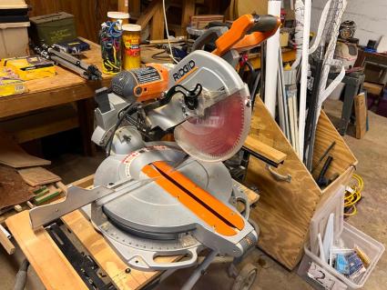 ridgid-12in-chop-miter-saw