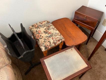 5-small-furniture-lot-side-tables-bench-magazine-rack-etc