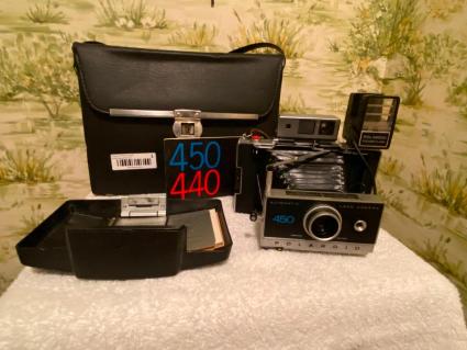 polaroid-450-land-camera
