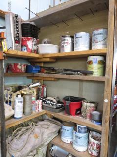 lot-of-painting-sundries