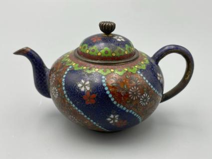 miniature-japanese-meiji-cloisonne-teapot