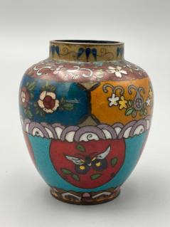 small-chinese-cloisonne-vase