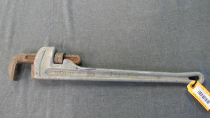 ridgid-24-aluminium-pipe-wrench