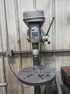 duracraft-mod-fm-1617-16-speed-drill-press