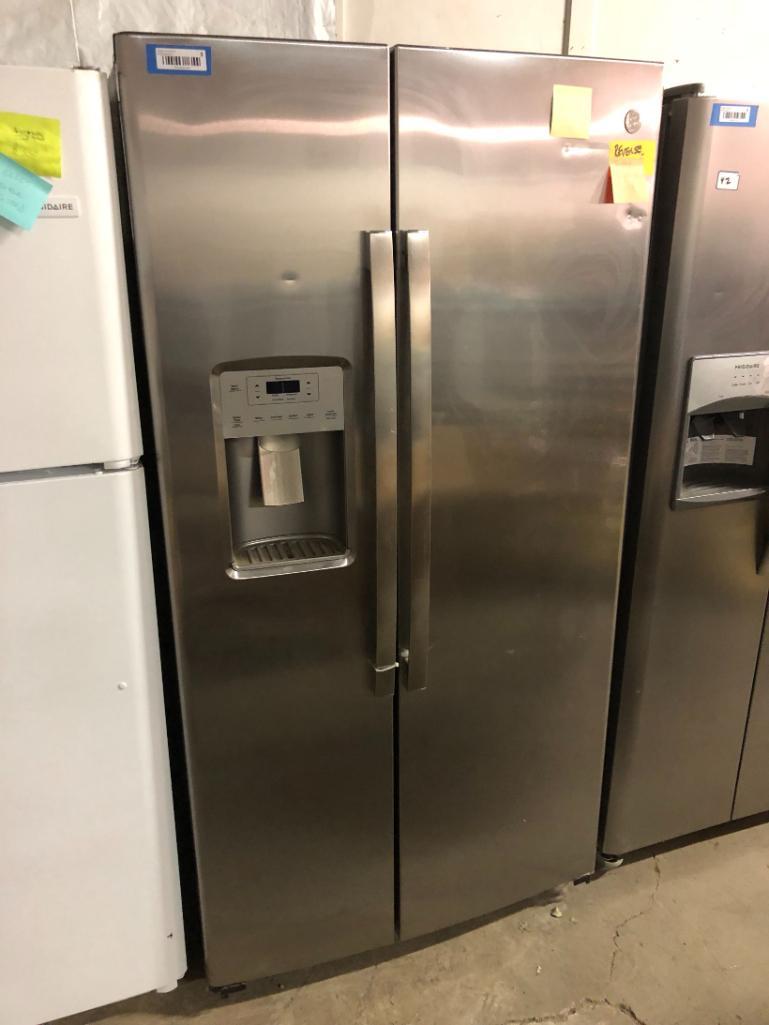 ge-side-by-side-combination-refrigerator-freezer