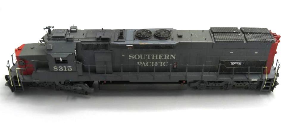 precision-scale-co-southern-pacific-sd-40t-2-long-nose-snoot-1512