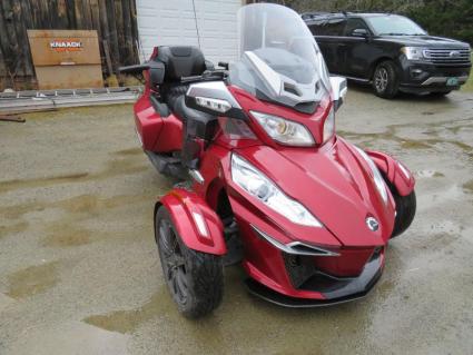 2015-can-am-spyder-rts