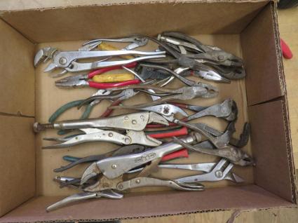 24-assorted-pliers
