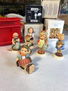 7-small-goebel-figurines