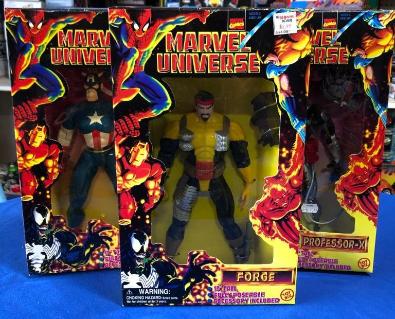 3-marvel-universe-10-figurines