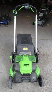 greenworks-pro-60v-self-propelled-cordless-lawn-mower