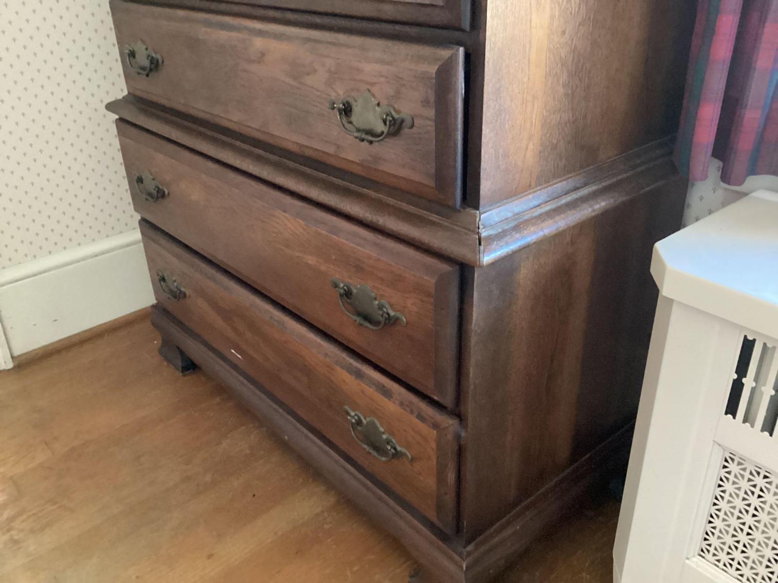 Image for Oak Chest of Drawers