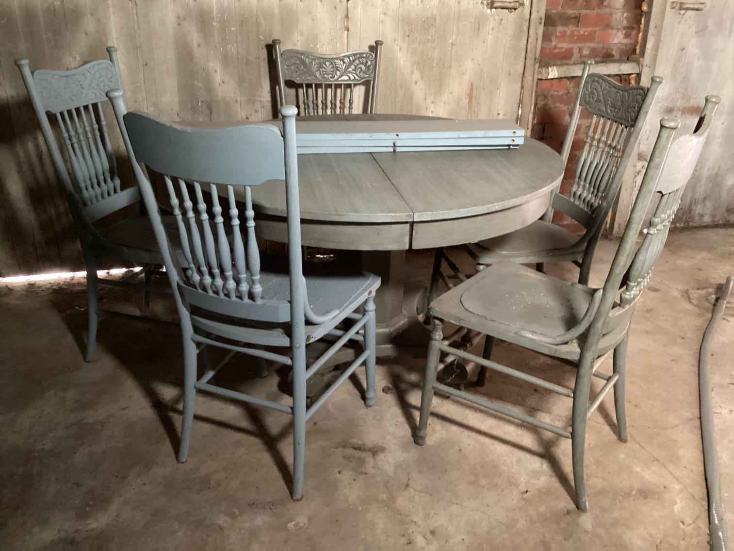Image for Pedestal Table and 4 Chairs