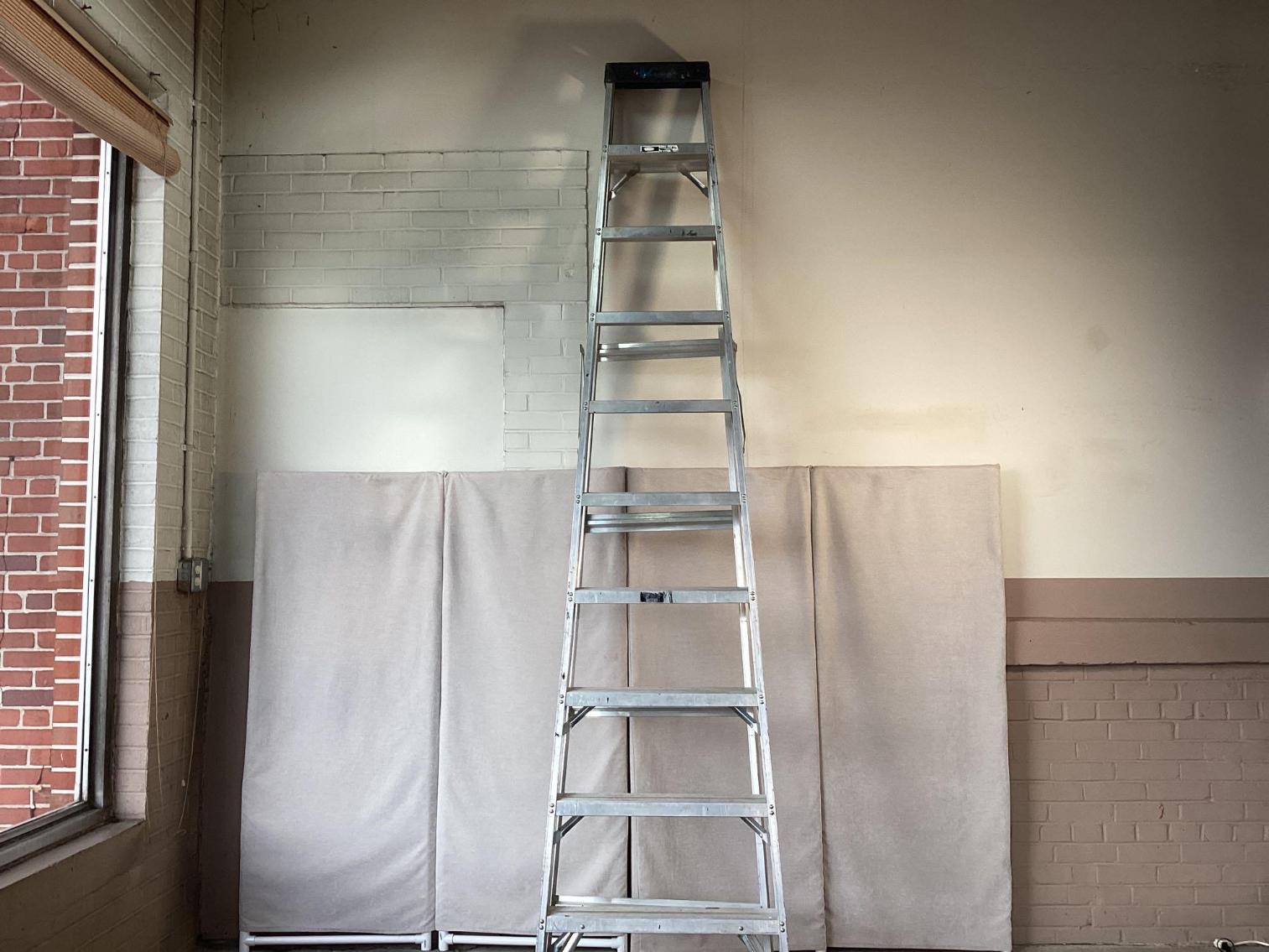 Image for 10’ Aluminum Step Ladder
