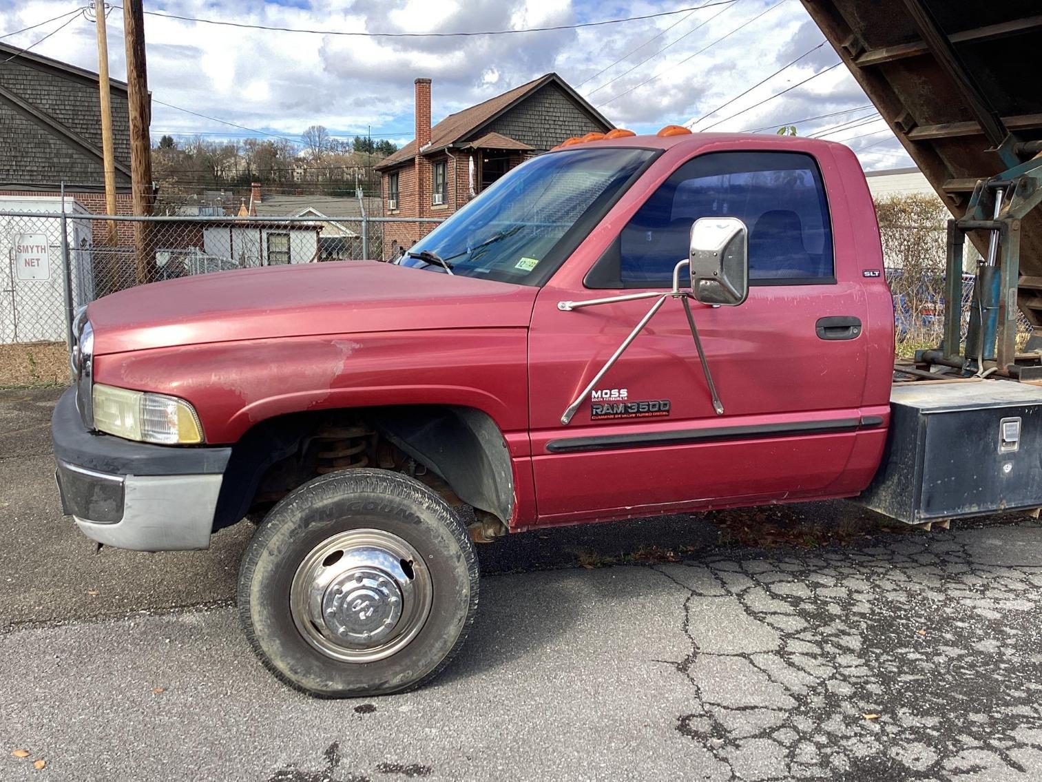 Image for 1999 Dodge Ram 3500 with Dump Bed - Two Wheel Drive 