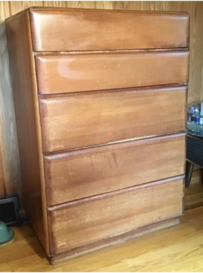 Image for Mid Century Modern Chest Of Drawers