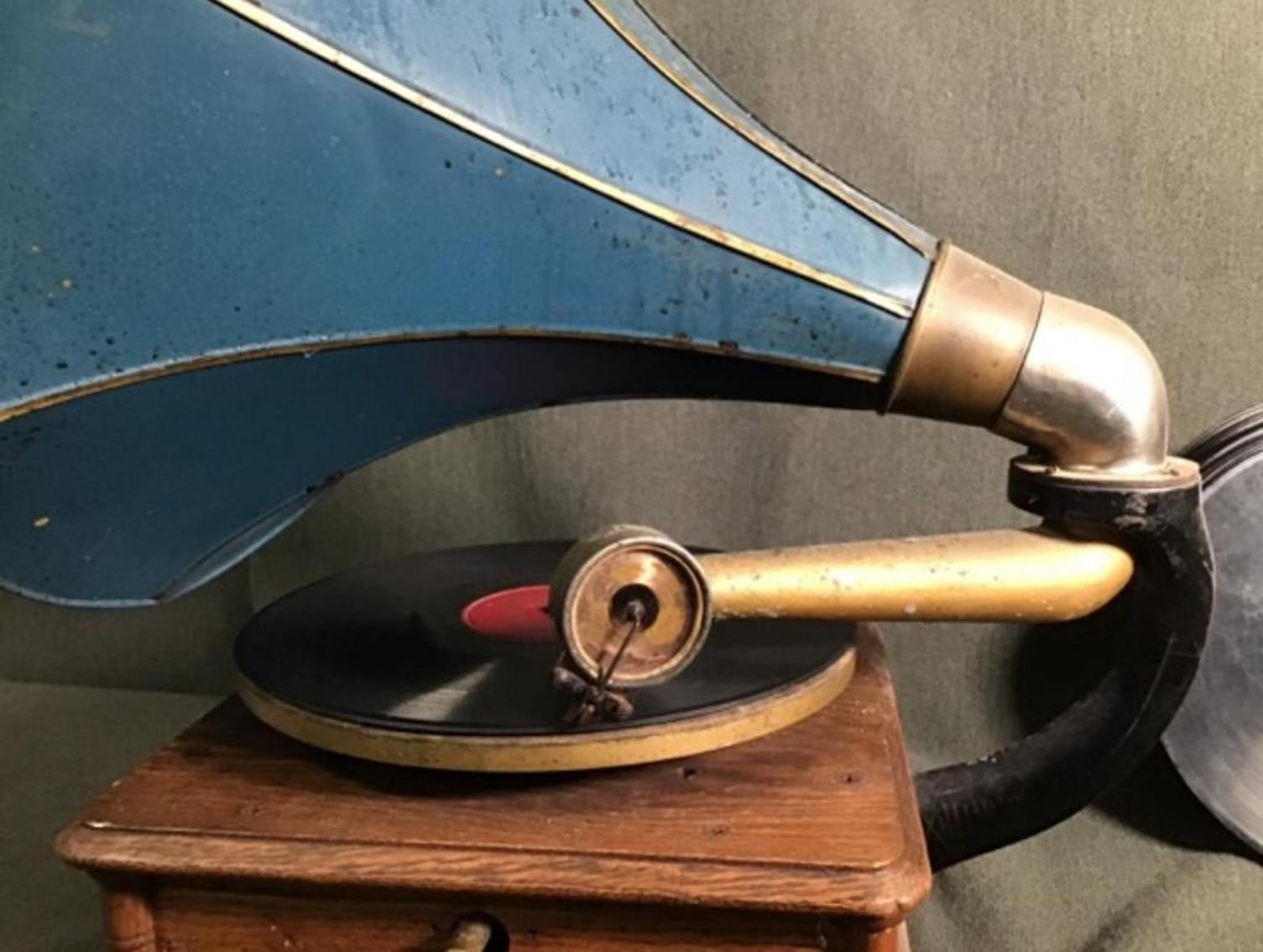 Image for Royal Talking Machine With Horn And Records