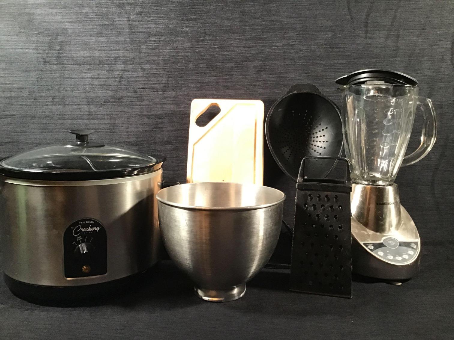 Image for Crock pot, Blender, and Kitchen Items