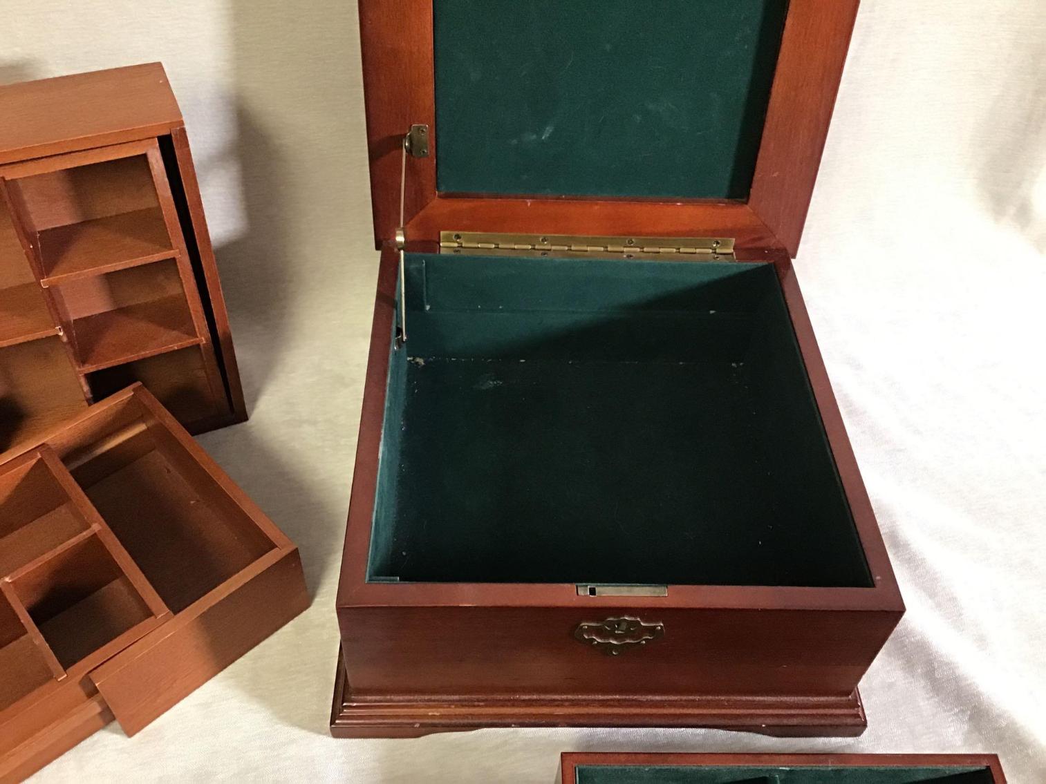 Image for Jewelry Boxes and Drawer Organizers