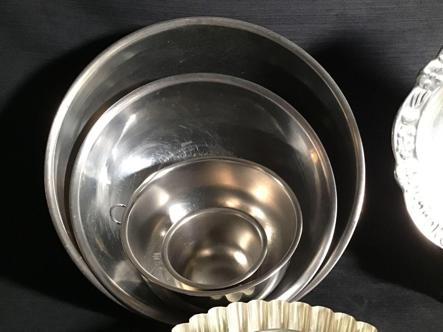 Image for Pewter salad bowl and Stainless Steel mixing bowl set